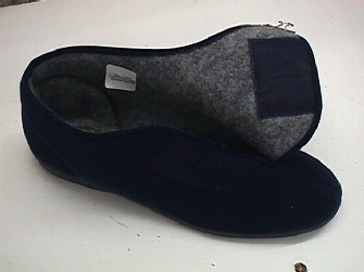 DistinctiveSlippers