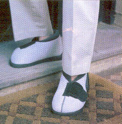 Shear Comfort Wrap Around Boot