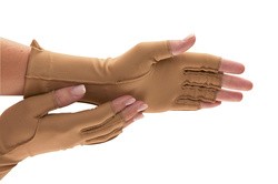 Isotoner Gloves