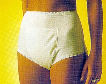 Female Briefs Ext Pouch