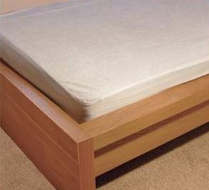 Aidapt Mattress Protector