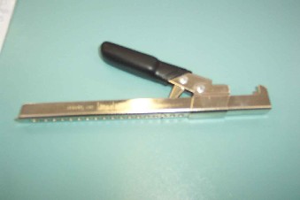 Adjustable Jar Opener