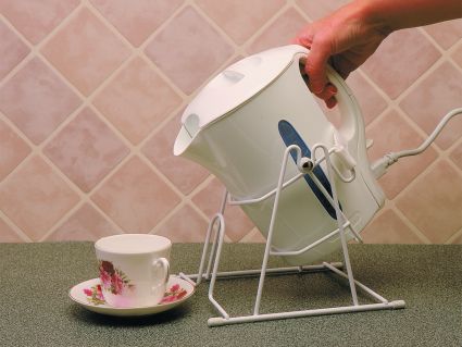 Jug Kettle Tipper