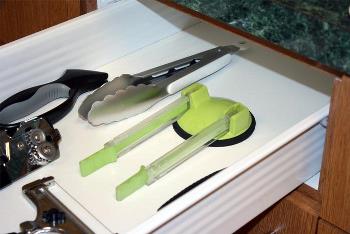 Baggy Opener In Drawer