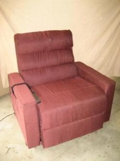 Ashley Bariatric Chair