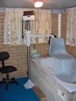 Bath Access Hoist
