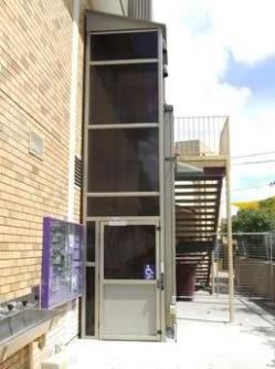 Genesis Enclosure Lift