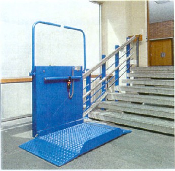 Inclined W/C Stairlift
