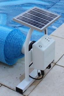 Daisy Pool Covers and Rollers